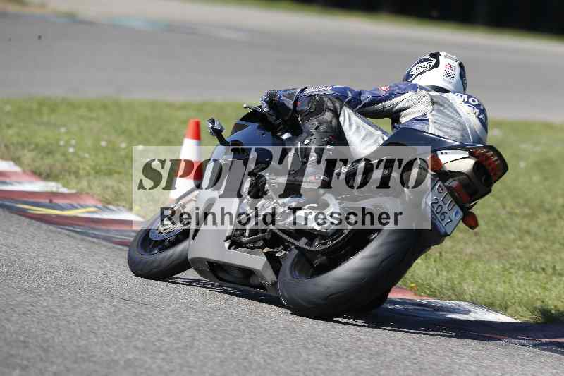 /43 08.08.2025 Discover the Bike ADR/Race 3 rot/403